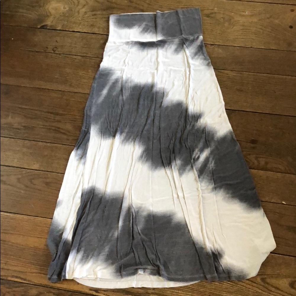 Gray and White Maxi Skirt